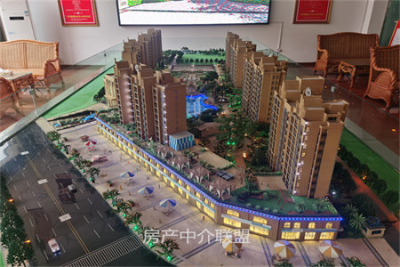 城东百合花园3室2厅1卫129万128m2出售